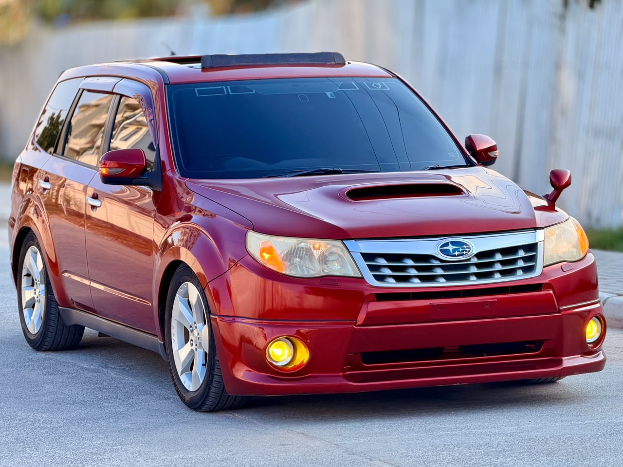 Car gallery image